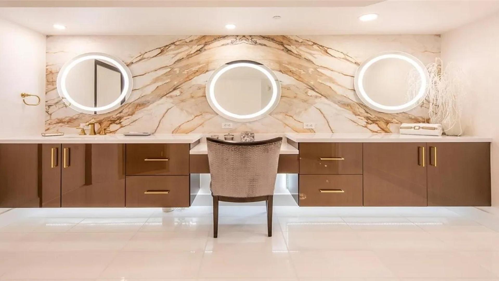 לאס וגאס Stunning Four Bedroom Fully Professionally Remodeled Apartment מראה חיצוני תמונה