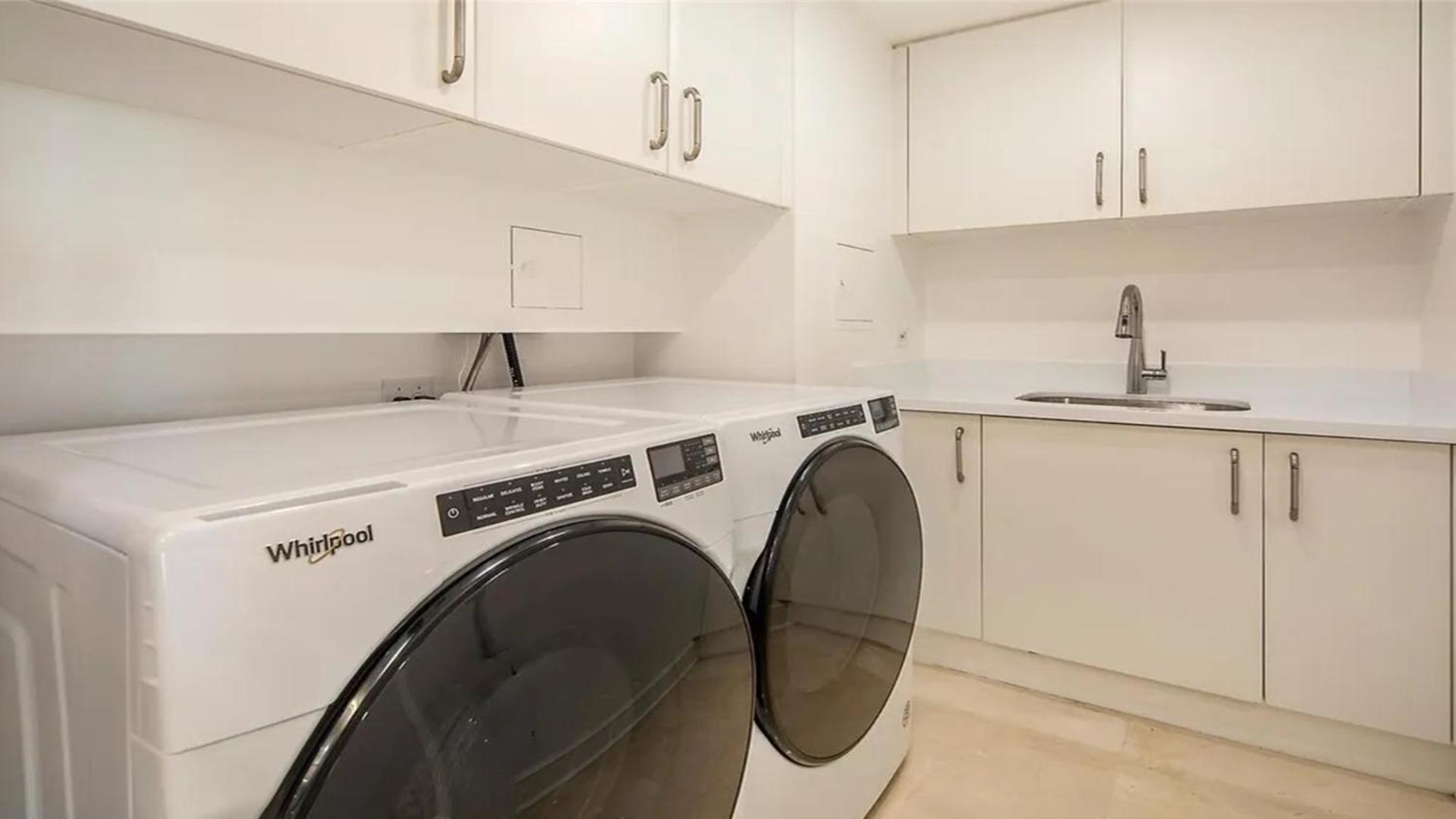 לאס וגאס Stunning Four Bedroom Fully Professionally Remodeled Apartment מראה חיצוני תמונה