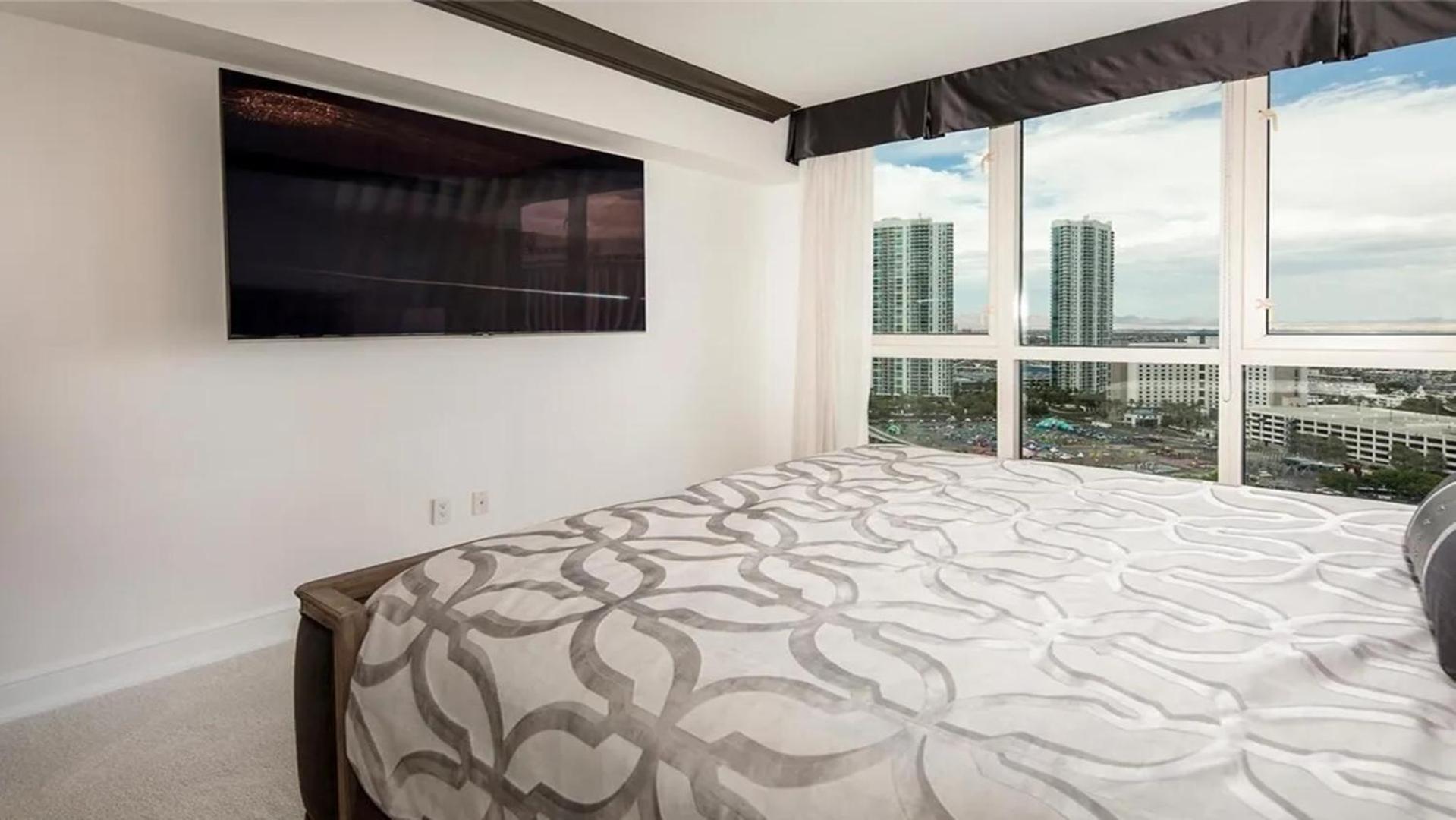 לאס וגאס Stunning Four Bedroom Fully Professionally Remodeled Apartment מראה חיצוני תמונה